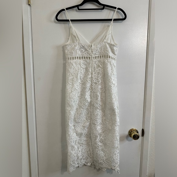 FOREVER 21 Lace Overlay White Midi Dress EUC - Picture 4 of 13